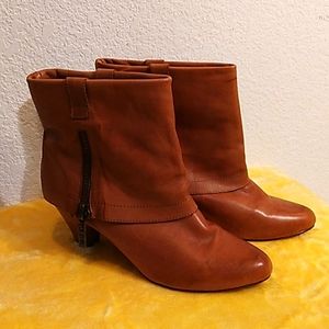 SALE! ZIGI GIRL PATENT LEATHER FOLD OVER ANKLE BOOTS